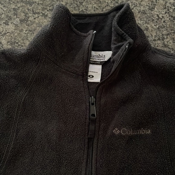 NWOT Columbia Women’s Fleece Vest - Picture 2 of 2